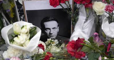 Os dissidentes e os líderes ocidentais responsabilizaram o Presidente russo pela morte de Alexei Navalny.