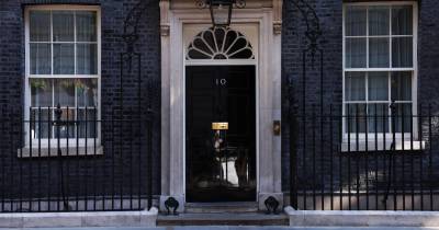 Permanência de Keir Starmer no número 10 de Downing Street em risco.