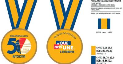 Medalhas 50 anos da Autonomia, frente e verso