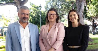 PSD critica atrasos nas bolsas de Estudo pela Câmara de Santa Cruz