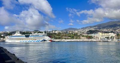 AIDAluna e Mein Schiff Relax pernoitam no Funchal