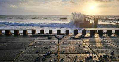 Força do mar deixa rasto de destruição na Madalena do Mar (fotos)