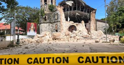 “Estamos a receber um número crescente de relatos de vítimas, pelo que a situação é muito instável. Recebemos relatos de que até 60 pessoas morreram neste sismo” , disse Rafaelito Alejandro aos jornalistas em Manila.