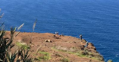 Turistas voltam a ignorar sinais de perigo na Ponta do Pargo (com fotos e vídeo)