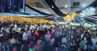 Casas cheias na África do Sul para assistir à passagem de ano da Madeira (com fotos e vídeo)