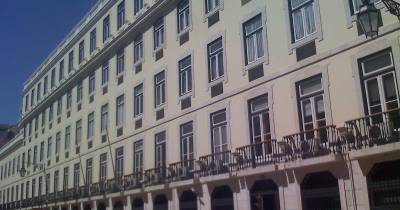 Governador do BdP teve de desfazer-se de ações que comprou quando já estava no cargo