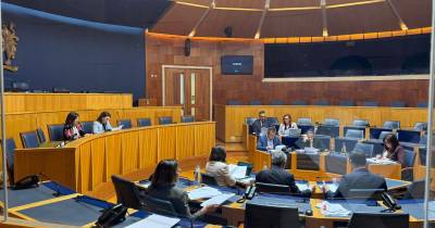 Comissão de inquérito ao ISAL com Elsa Fernandes arrancou à porta fechada