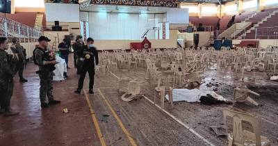 Pelo menos três mortos num atentado à bomba em missa católica no sul das Filipinas