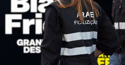 A ação de fiscalização incidiu sobre 74 estabelecimentos de venda a retalho que tinha em prática reduções de preços.