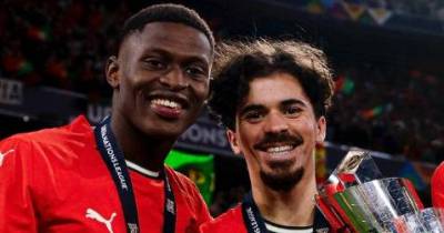 Vencedores dos prémios The Best conhecidos em Doha com Vitinha e Mendes na corrida