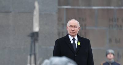 Yuri Ushakov, assessor de política internacional da Presidência russa, disse que a questão “foi discutida várias vezes durante os contactos telefónicos” entre Putin e o Presidente dos Estados Unidos, Donald Trump.