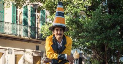 Oficina gratuita de malabarismo na Casa do Povo de Santana