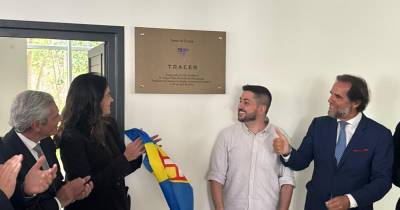 Miguel Albuquerque inaugura novas instalações da TRACER AI no Porto da Cruz