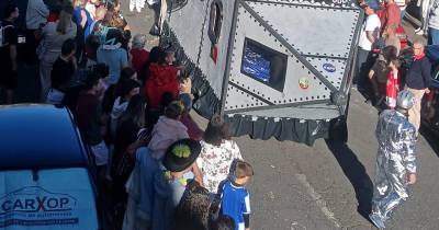 Cortejo atrai milhares de pessoas ao Estreito de Câmara de Lobos