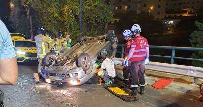 Acidente violento no Garajau deixa uma vítima encarcerada
