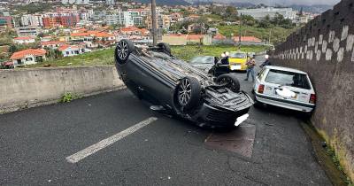 Capotamento deixou outros condutores estupefactos.