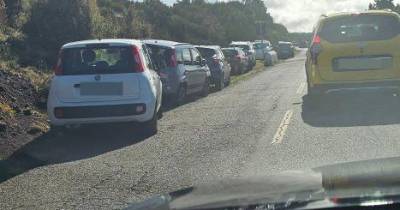 O vídeo foi captado, esta manhã, por um condutor que ali circulava.