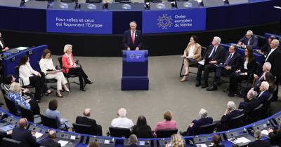 Cavaco Silva foi hoje distinguido como membro da recém-criada Ordem Europeia do Mérito.
