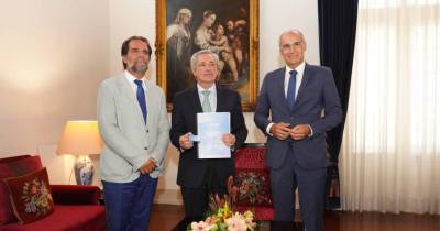 Albuquerque garantiu não voltar a retirar a proposta, que vai ser discutida até à votação.