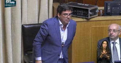 Da Iniciativa Liberal (IL), Gonçalo Maia Camelo diz que não está aqui para contestar os números trazidos por Miguel Albuquerque.