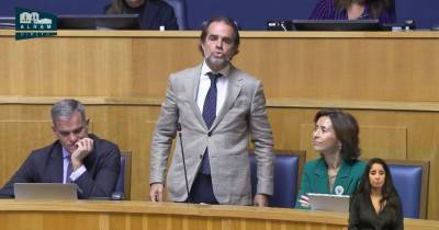 Albuquerque ‘entrega proposta’ a Cafôfo em pleno debate sobre Emprego