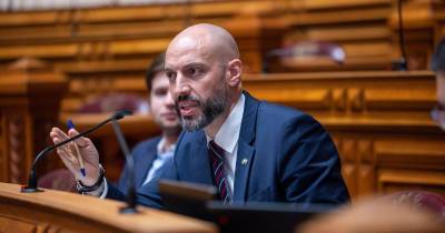 Chega alega que há associações a promover “esquemas ilegais” no setor TVDE