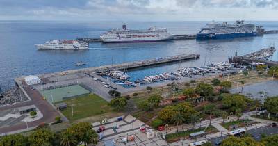 Os navios cruzaram-se com o nosso Lobo Marinho.