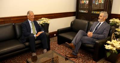 O autarca procurou inteirar-se da realidade atual vivida pelos emigrantes na África do Sul.