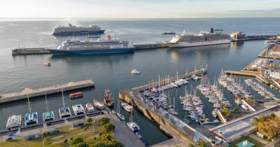 Funchal ‘desperta’ com quatro navios acostados (com fotos)