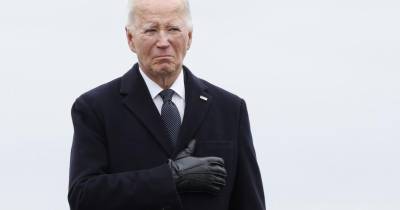 O Presidente dos EUA, Joe Biden, anunciou hoje centenas de novas sanções para garantir que o seu homólogo russo, Vladimir Putin, “pague um preço ainda mais elevado” pela repressão a opositores e pela invasão da Ucrânia.
