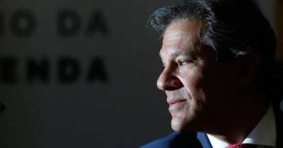 O Governo brasileiro lançou hoje um programa para reduzir o risco cambial e atrair investimentos estrangeiros verdes.