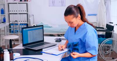 Quase 41% das mulheres trabalhavam por turnos ou ao fim de semana em 2025