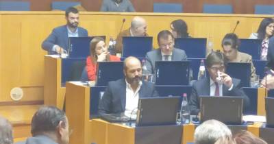 “A redução de impostos é possível e não é uma realidade porque o Governo Regional não quer”, acusou o socialista.