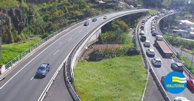 Despiste de mota faz um ferido na via rápida na Quinta Grande