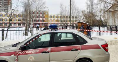 Adolescente de 14 anos mata colega em tiroteio numa escola na Rússia