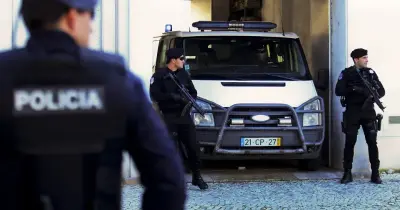 Violência doméstica: Chefe da PSP julgado em Leiria por 14 crimes nega ter batido na mulher