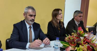 Jorge Santos, presidente da Câmara da Ribeira Brava, Micaela Freitas, secrtária regional com a tutela da Proteção Civil, e Rui Marques, presidente da Câmara da Ponta do Sol, estiveram presentes na cerimónia de tomada de posse.
