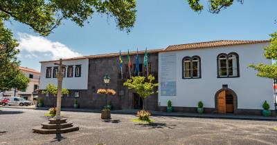 Câmara Municipal de Santa Cruz recebe esta sexta-feira a ministra da Justiça.