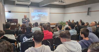 Gonçalves Zarco acolheu palestra sobre as Forças Armadas