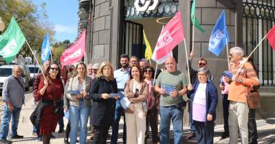 A CDU levou a cabo uma iniciativa da campanha eleitoral, no Funchal, sobre o setor bancário.
