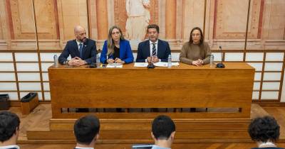 Chega quer afastar condenados por corrupção de cargos públicos