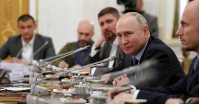 O Presidente russo, Vladimir Putin, qualificou como um “total absurdo” as declarações do Ocidente de que a Rússia, depois da Ucrânia, se prepara para atacar a Europa.