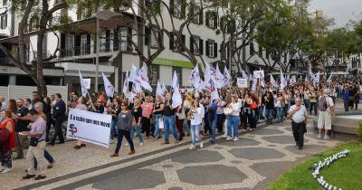 Sindicato dos Professores convoca greve para dia 12 de dezembro