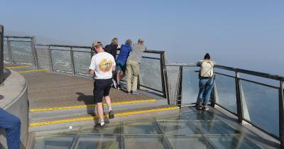 O miradouro do Cabo Girão é um dos locais onde os turistas já pagam para entrar.