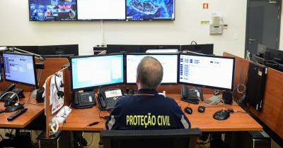 Proteção Civil está a liderar a operação de resgate na Calheta.