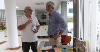 José Ramada doou coleção de livros à Biblioteca da Ribeira Brava