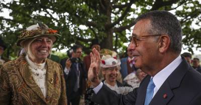 António José Seguro falava numa sessão com alunos que aprendem português no Luxemburgo, país que visita desde sexta-feira e que marca o arranque das comemorações oficiais do Dia de Portugal, a que se juntou hoje o primeiro-ministro, Luís Montenegro.