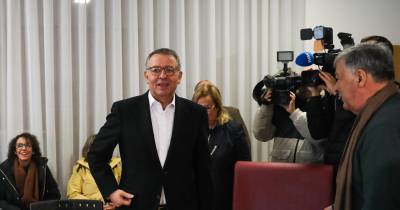 António José Seguro acrescentou que, na terça-feira, terá “oportunidade de realizar esse debate e de trocar ideias”.