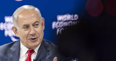 Julgamento de Netanyahu por corrupção será retomado domingo revela Justiça israelita