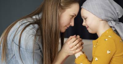 Carta com 47 mil assinaturas pede apoios justos para famílias de crianças com cancro